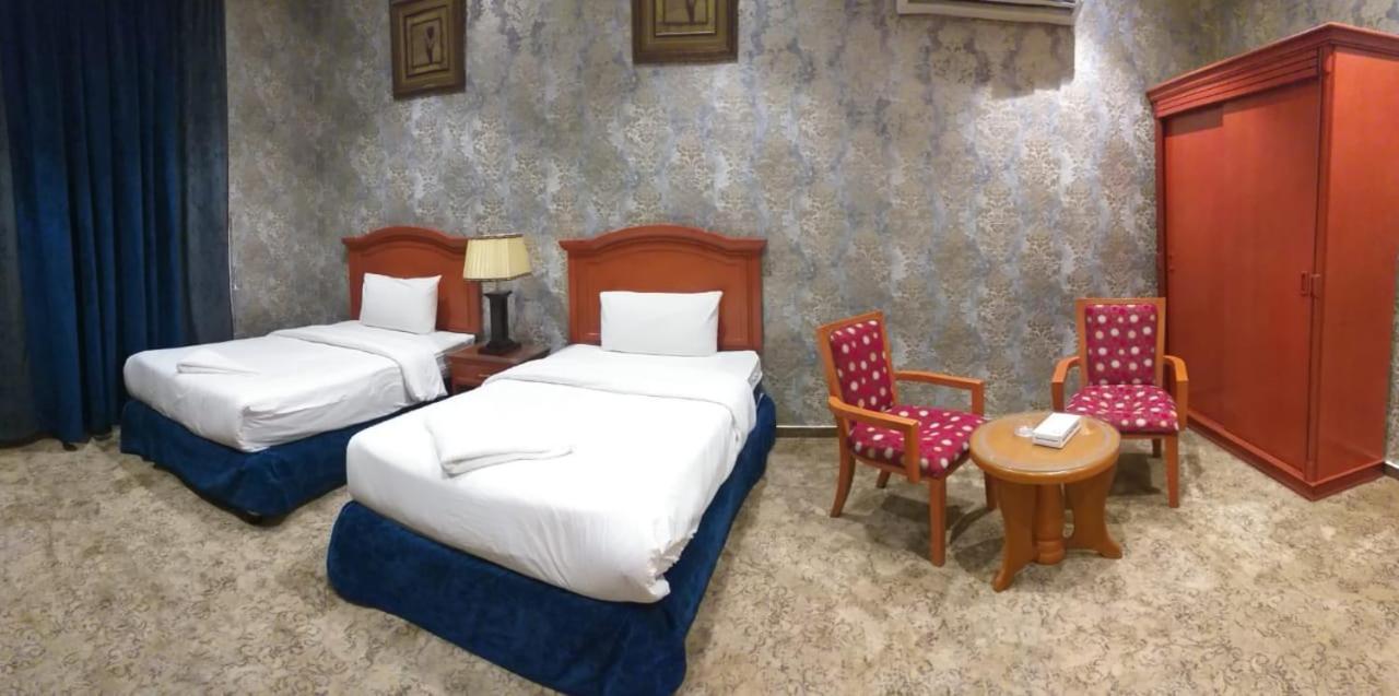 Qasr Al Khalij Hotel Riyad Extérieur photo